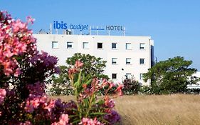 Hotel Ibis Budget Est  2*